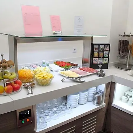 Dona Sofia فندق براغا