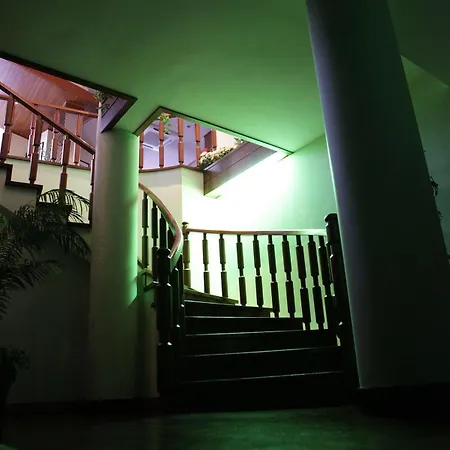 Dona Sofia Hotel